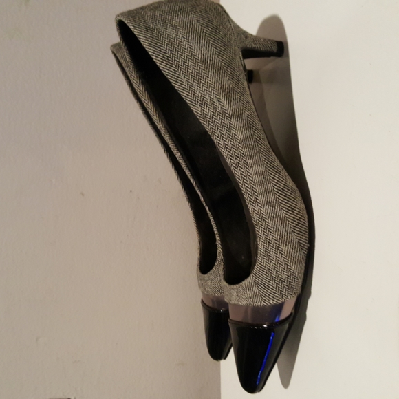 Dexflex comfort tweed black kitten pointed heel 8 - Picture 2 of 3